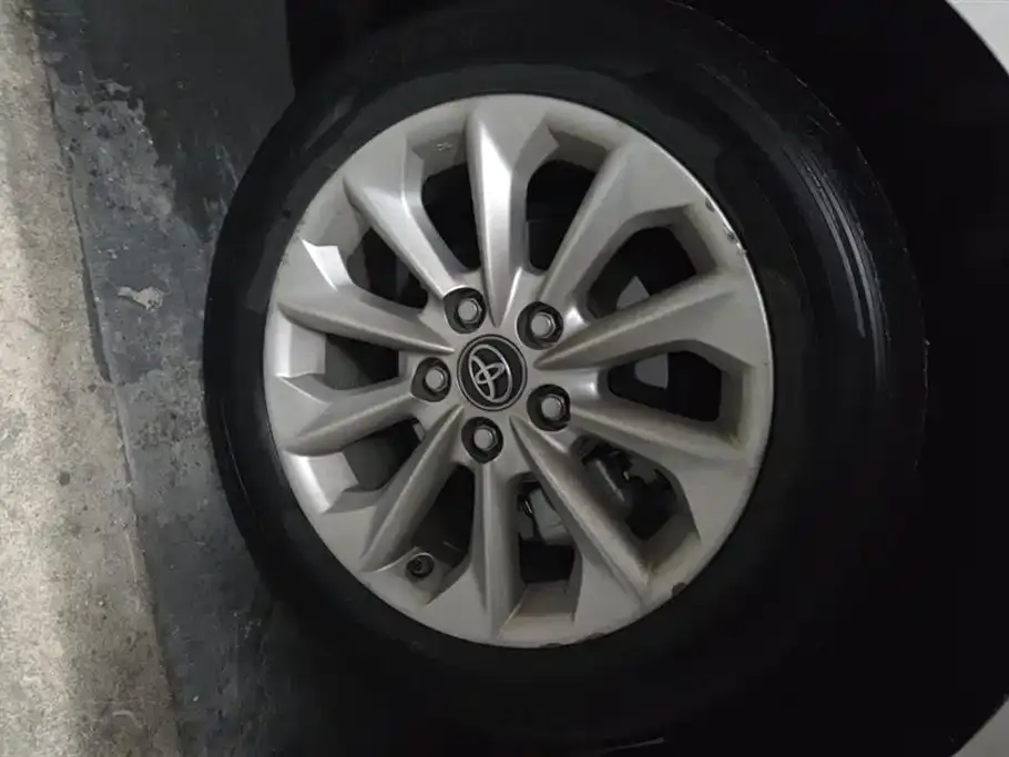 Toyota Corolla 2022 из CN, фото 4