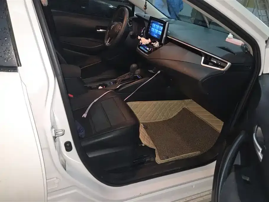 Toyota Corolla 2022 из CN, фото 8