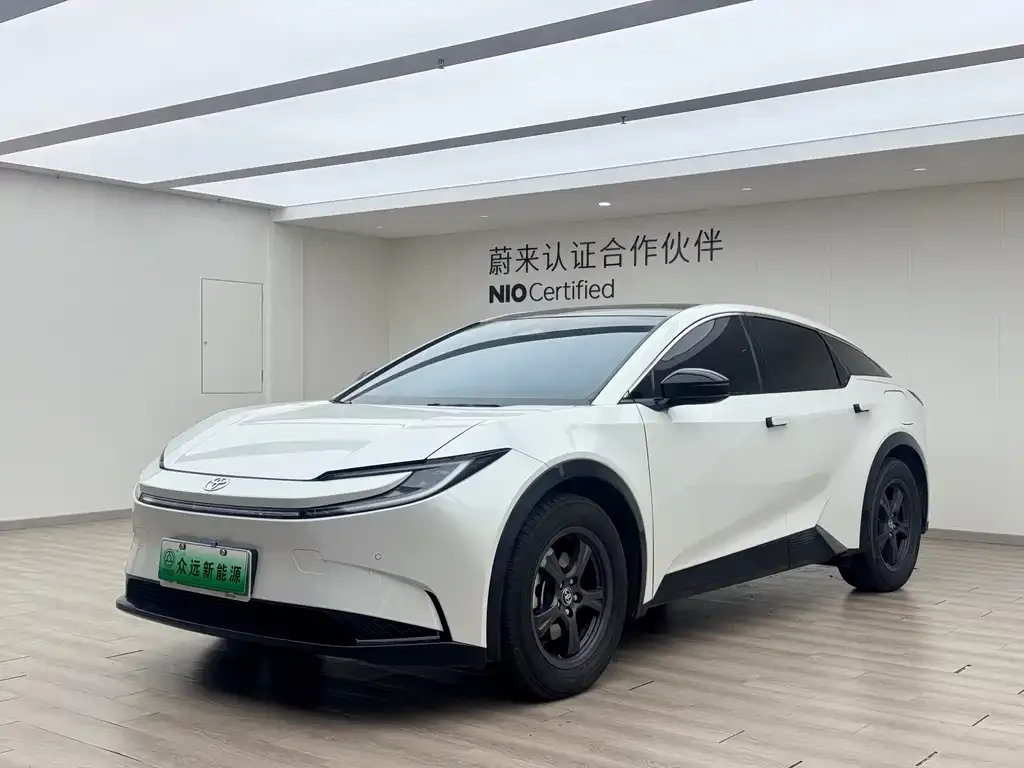 Toyota bZ5 2025 из CN, фото 1