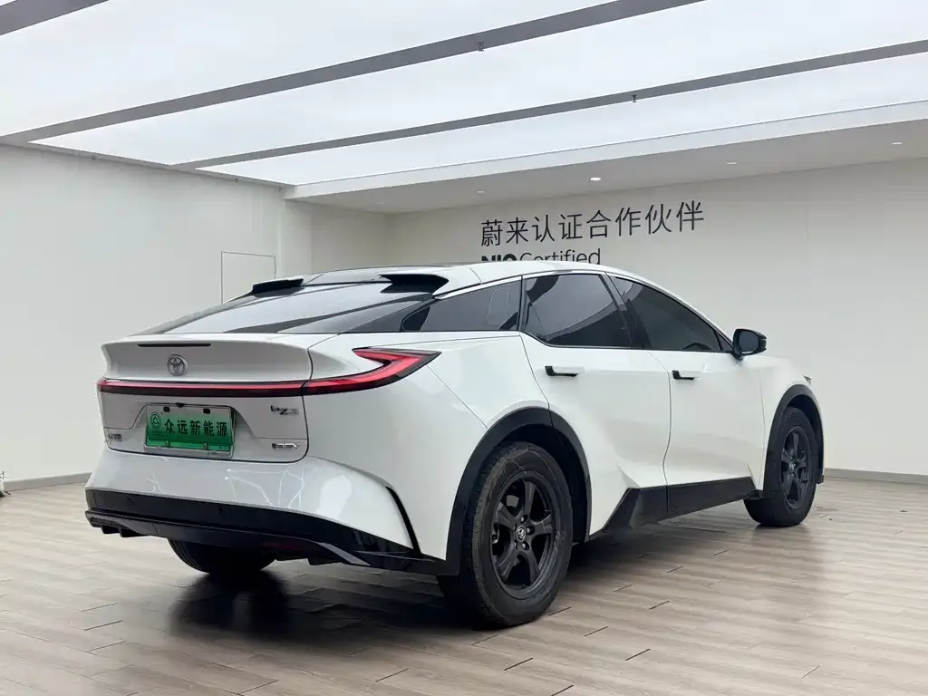 Toyota bZ5 2025 из CN, фото 9