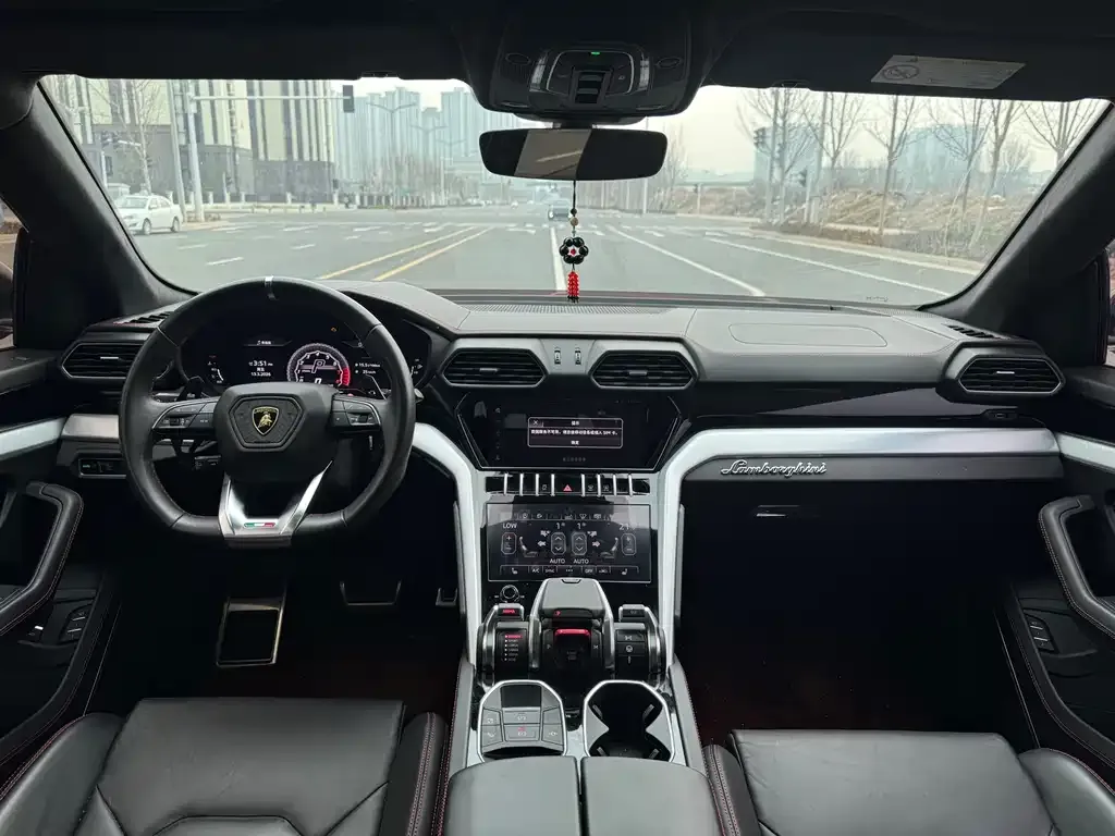 Lamborghini Urus 2021 из CN, фото 8