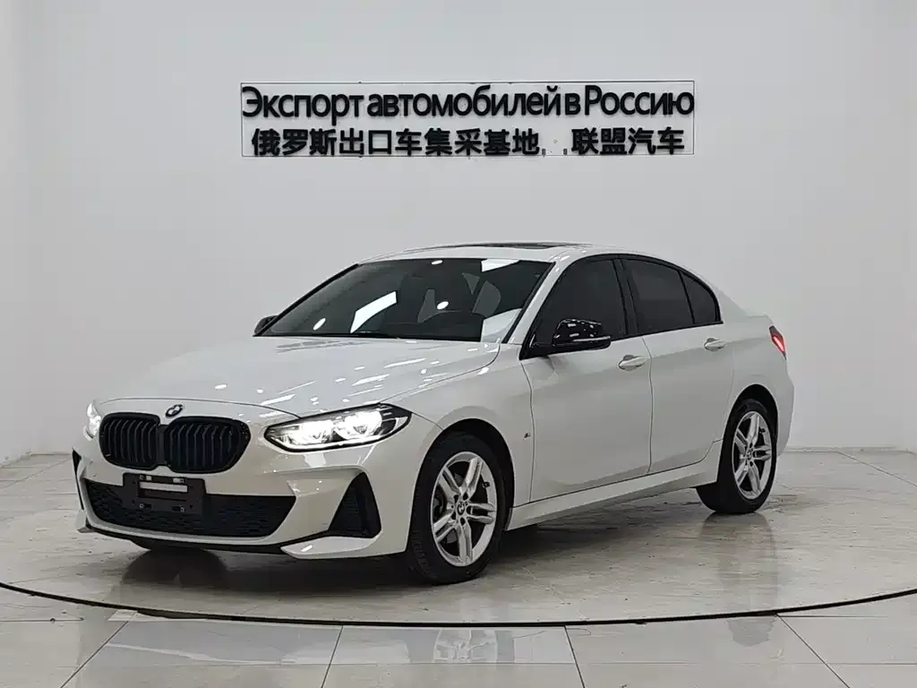 BMW 1 Series — фото 1