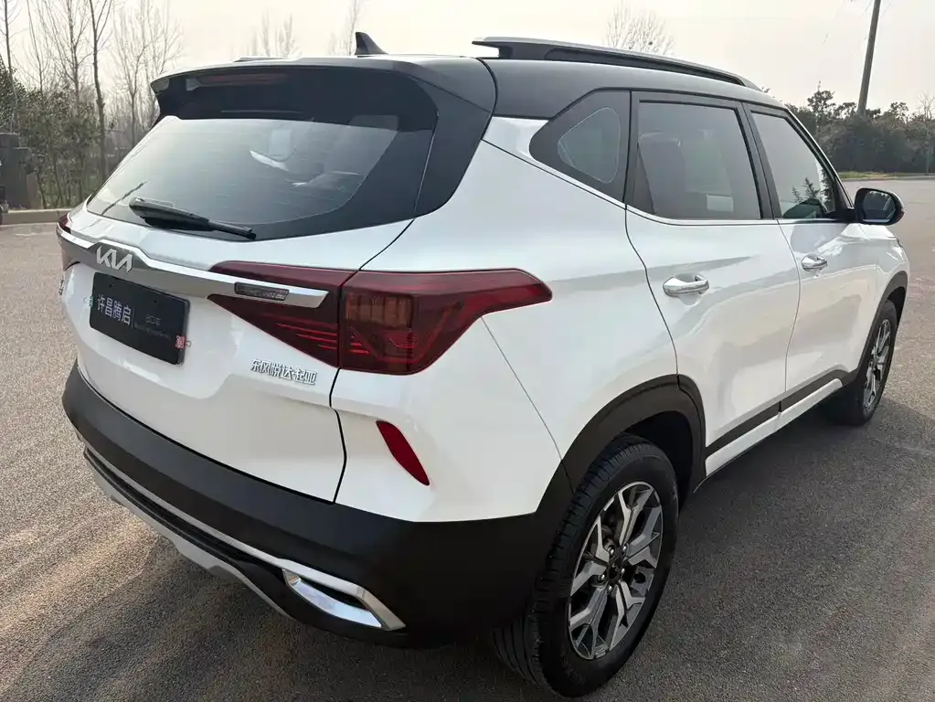 Kia KX3 2022 из CN, фото 5