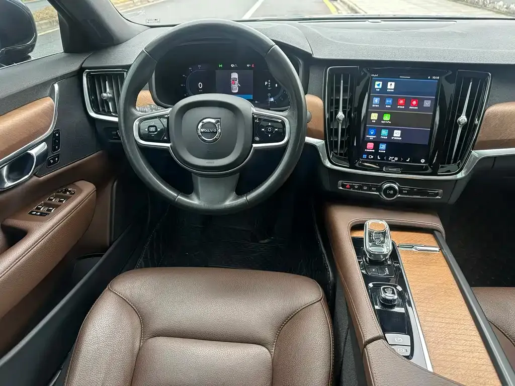 Volvo S90 — фото 9