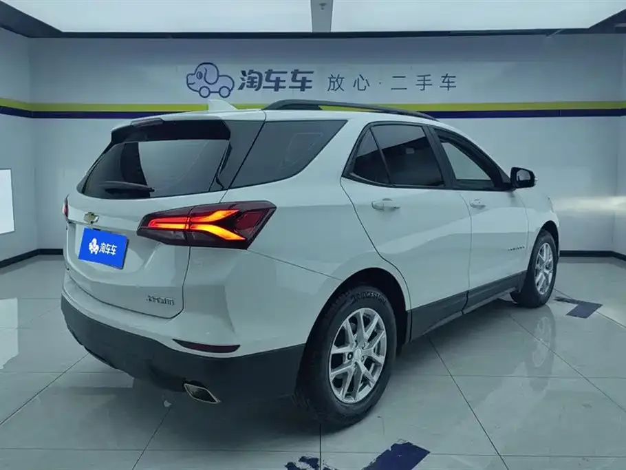 Chevrolet Equinox 2023 из CN, фото 7