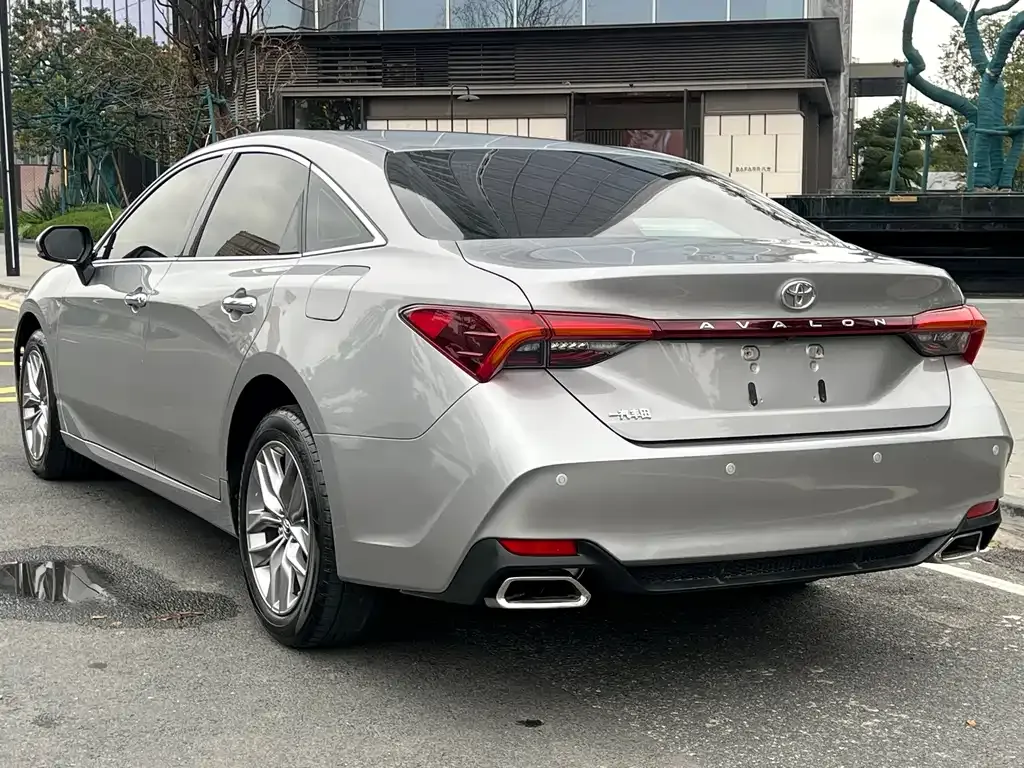 Toyota Avalon 2021 из CN, фото 4