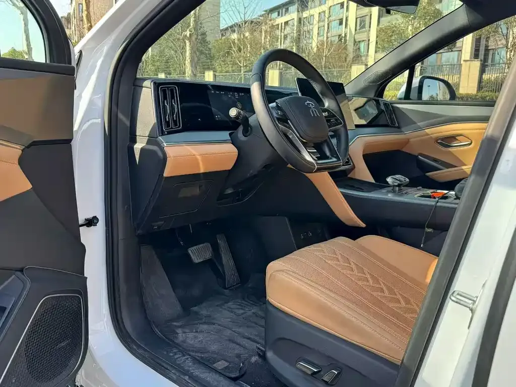 BYD L DM-i 2024 из CN, фото 3