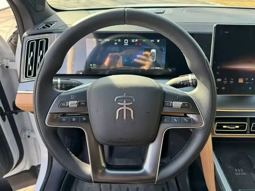 BYD L DM-i 2024 из CN, фото 4