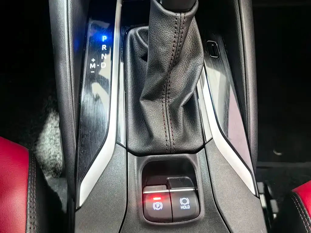 Toyota Corolla 2023 из CN, фото 8