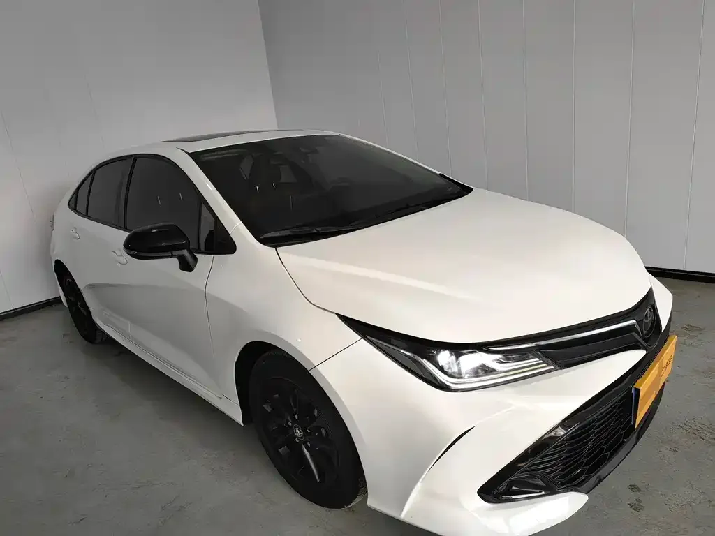 Toyota Corolla 2023 из CN, фото 2