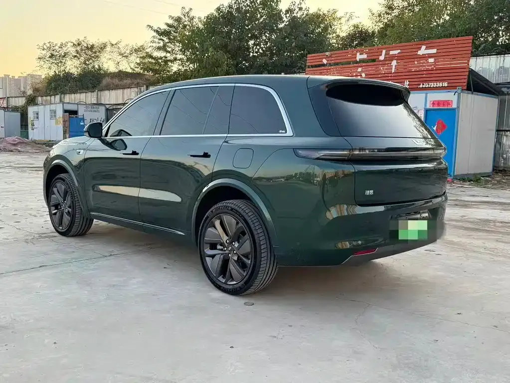 Li Auto L8 2024 из CN, фото 2