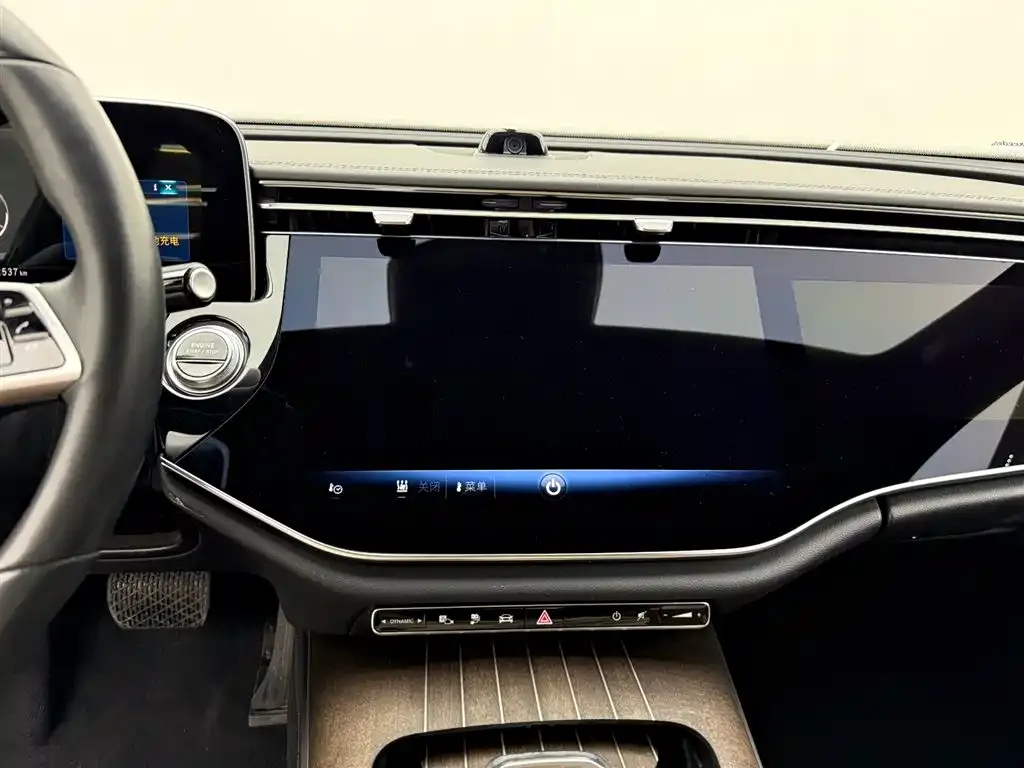 Mercedes-Benz E-Class New Energy — фото 4