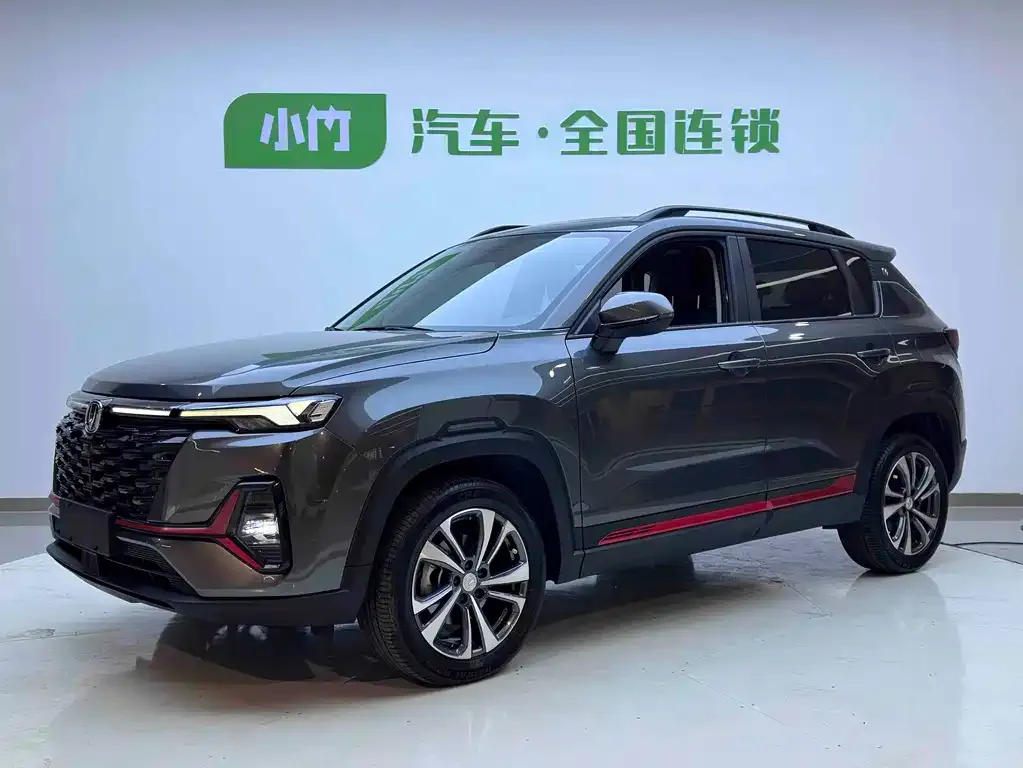 Changan CS35PLUS — фото 1
