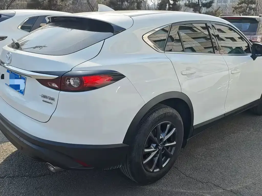 Mazda CX-4 — фото 9