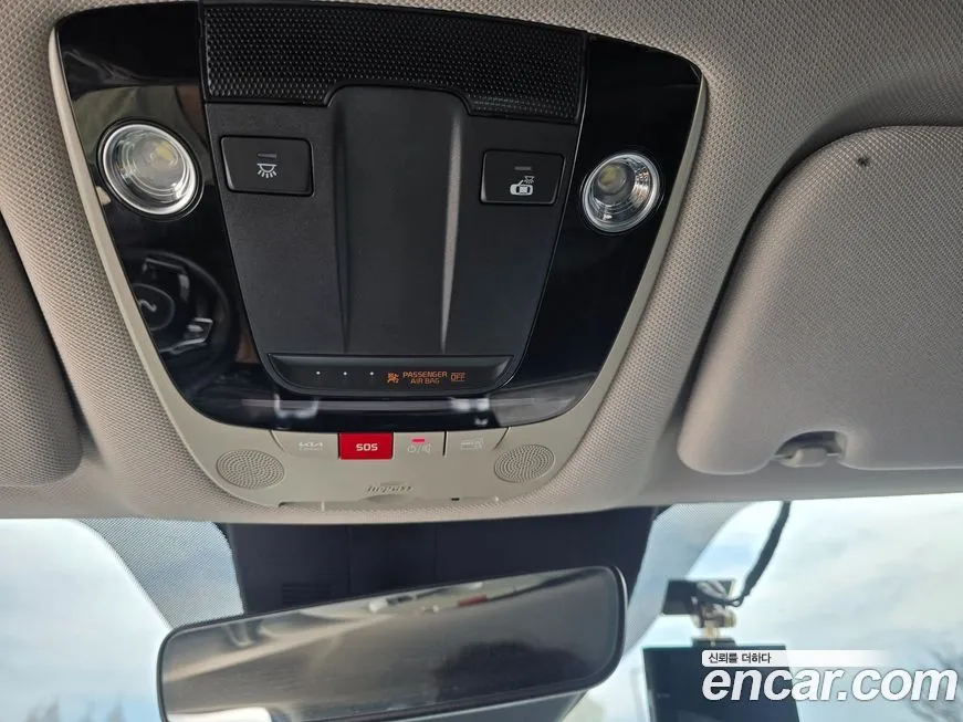 Kia Sorento — фото 5