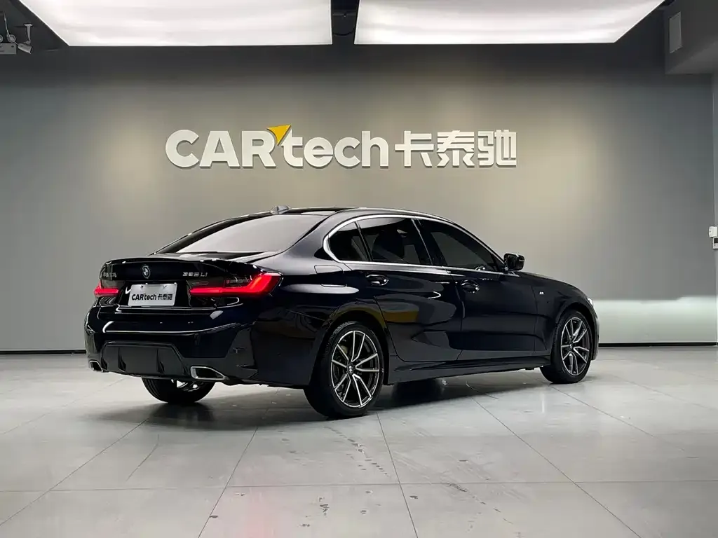 BMW 3 Series 2023 из CN, фото 10