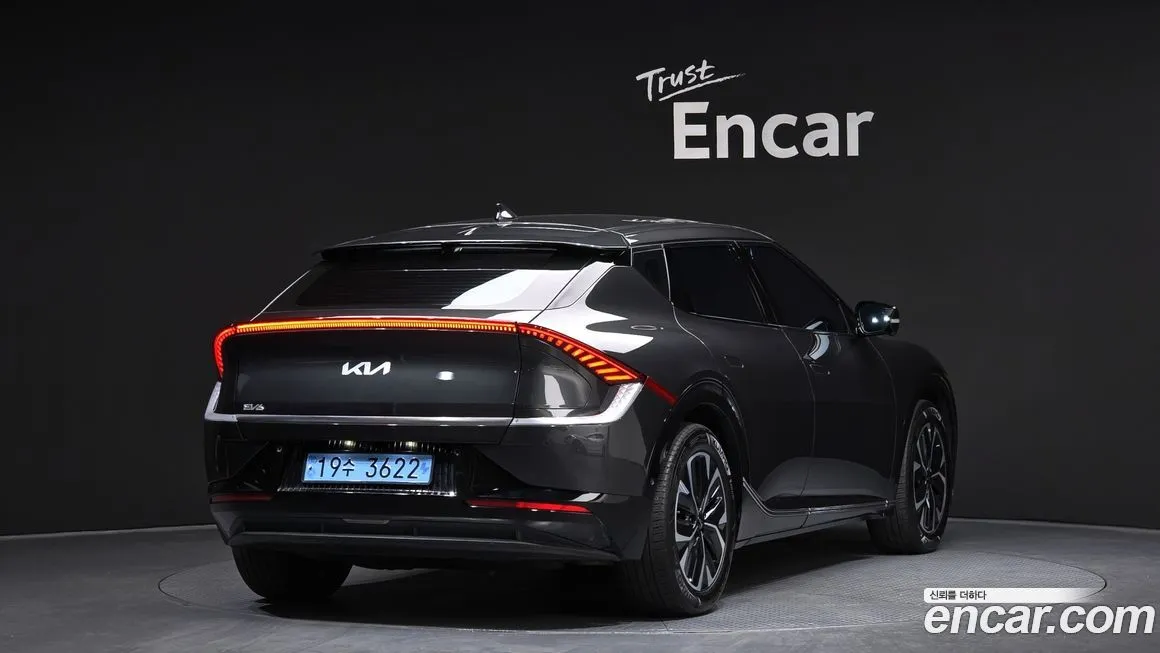 Kia EV6 2023 из KR, фото 9