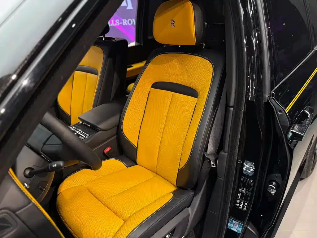 Rolls-Royce Cullinan 2021 из CN, фото 4