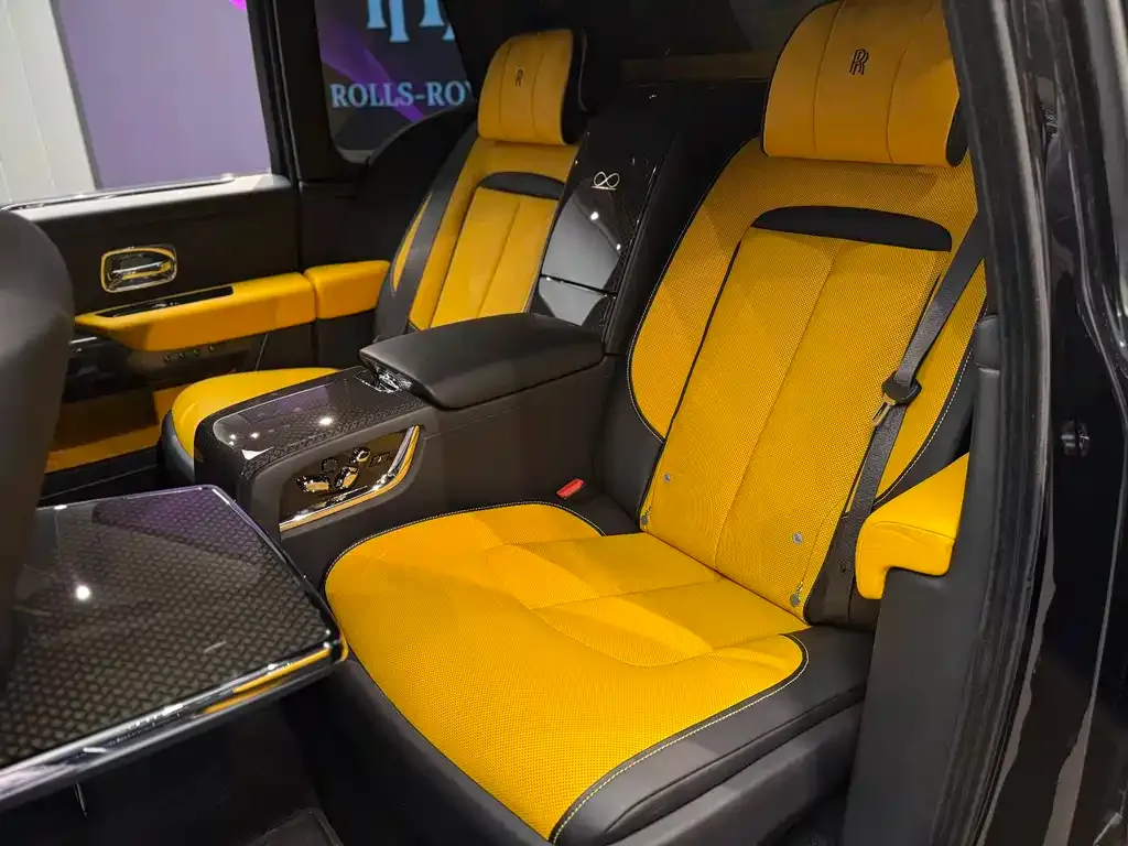 Rolls-Royce Cullinan 2021 из CN, фото 6