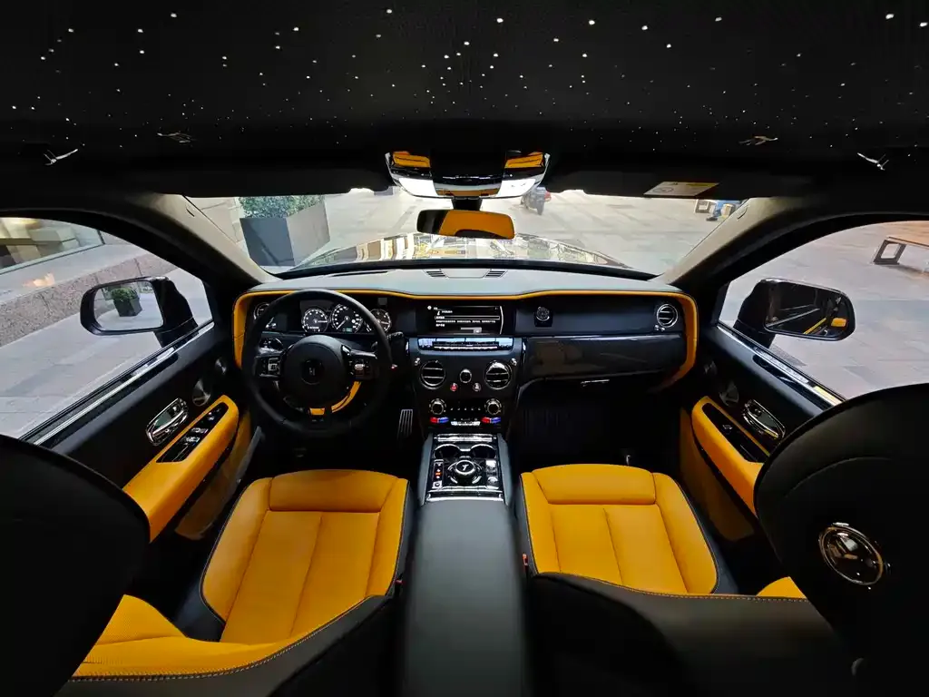 Rolls-Royce Cullinan 2021 из CN, фото 5