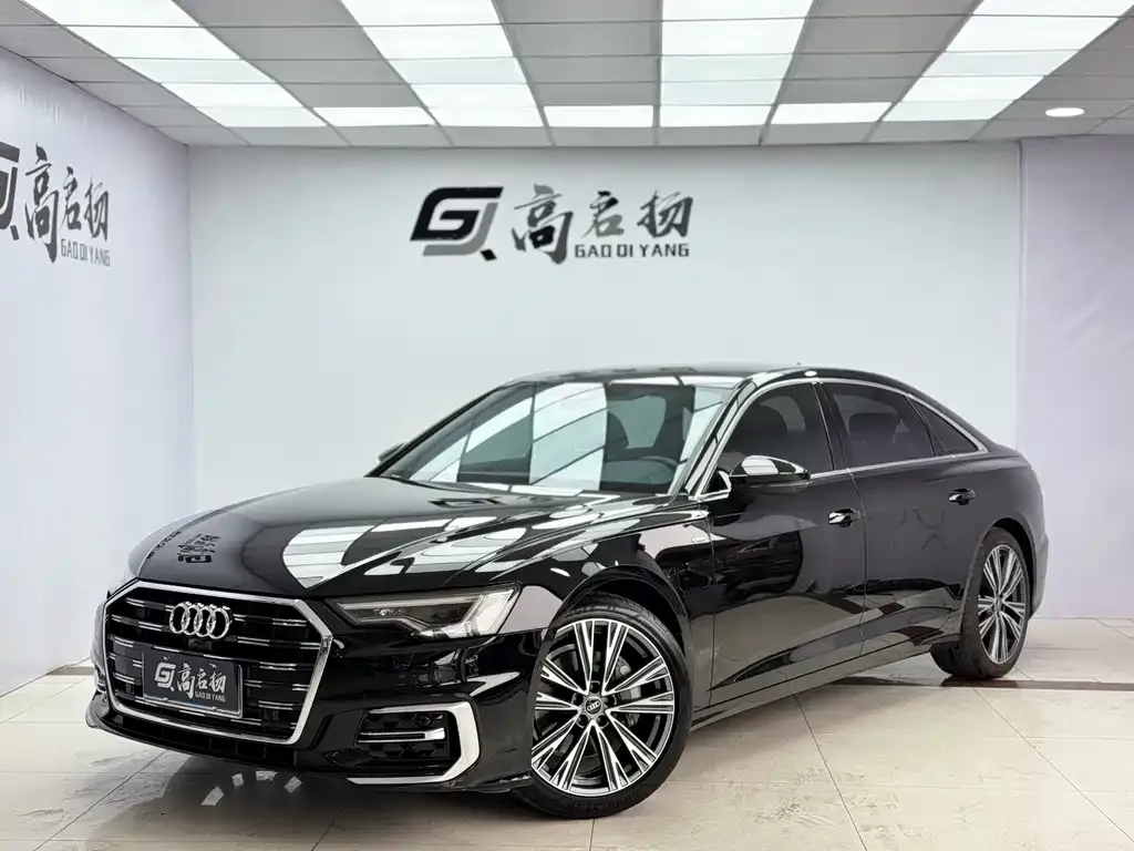 Audi A6L — фото 1