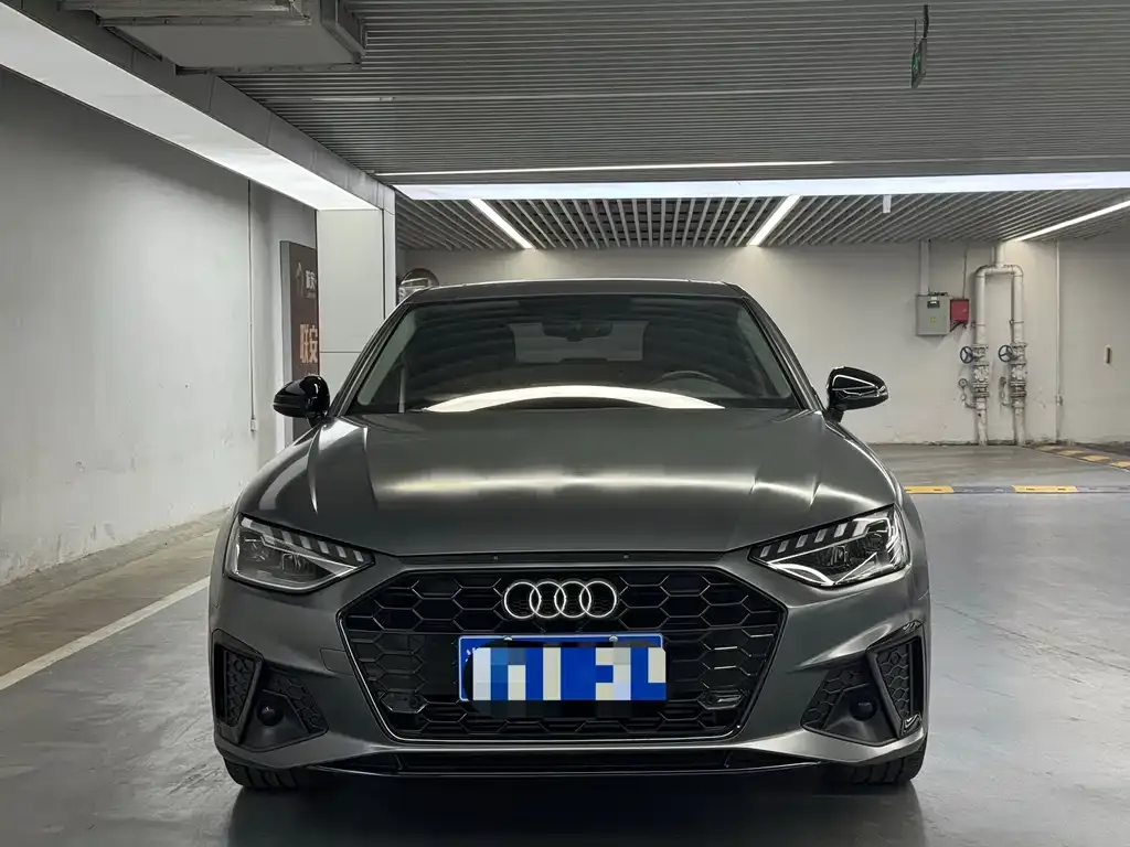 Audi A4L 2022 из CN, фото 8
