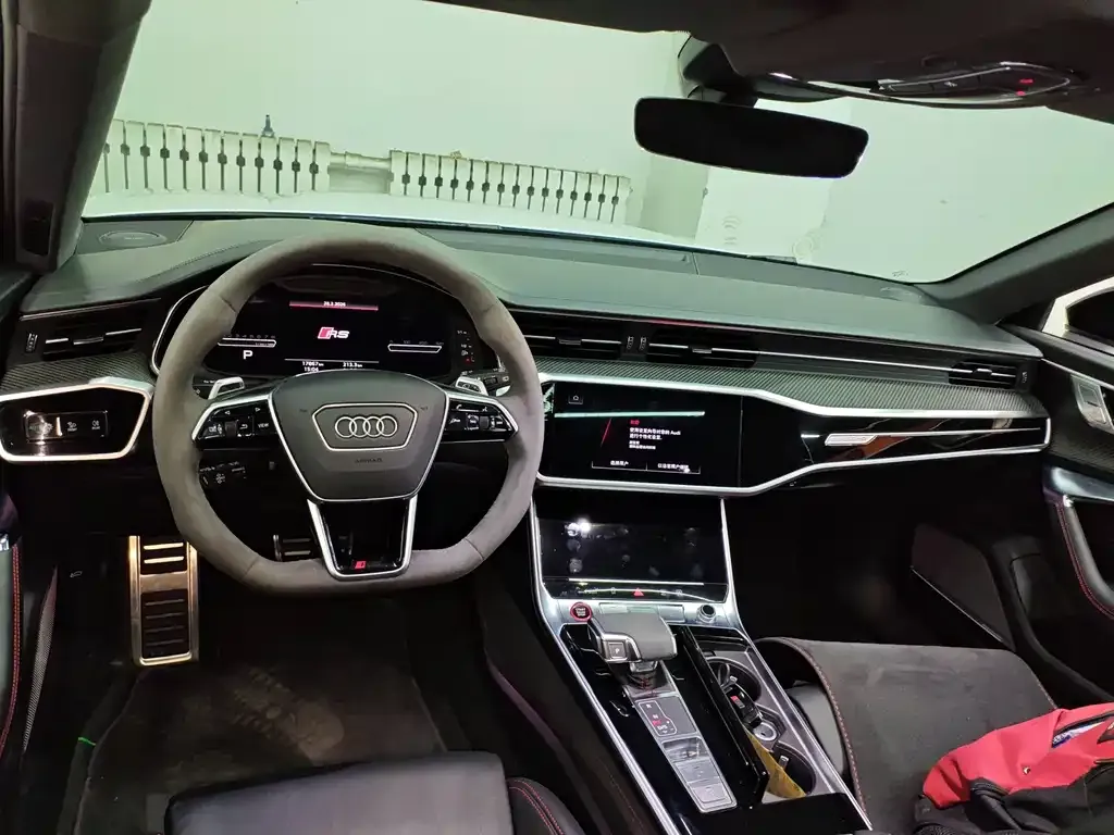 Audi RS 6 2024 из CN, фото 8