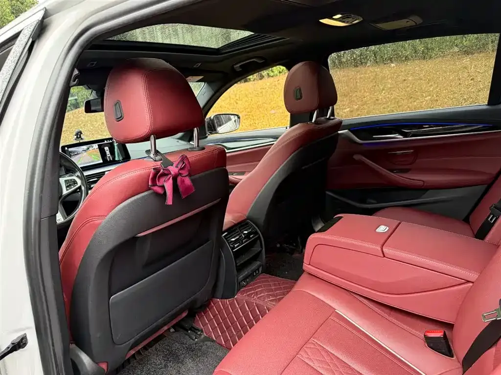 BMW 5 Series — фото 3