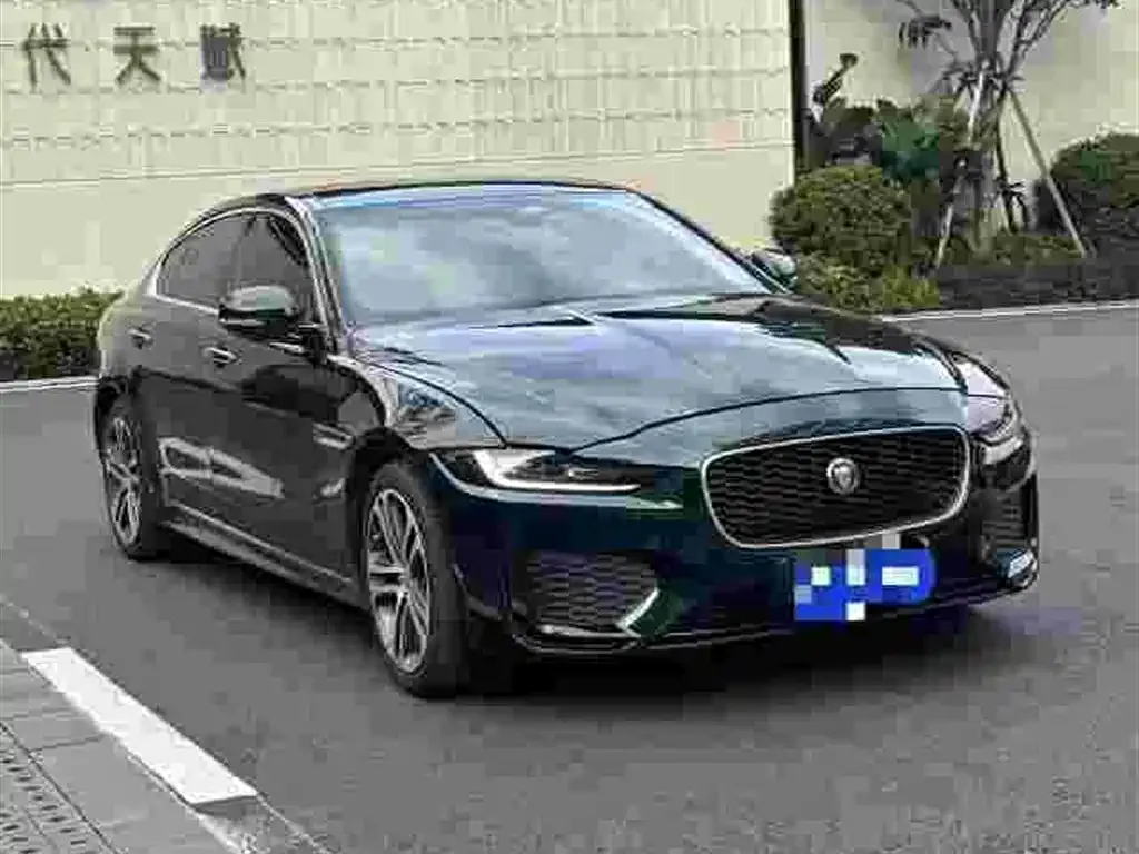Jaguar XEL — фото 8