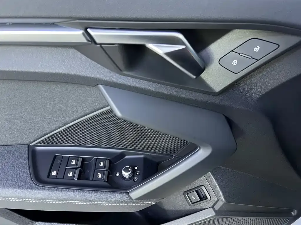 Audi A3 2022 из CN, фото 4