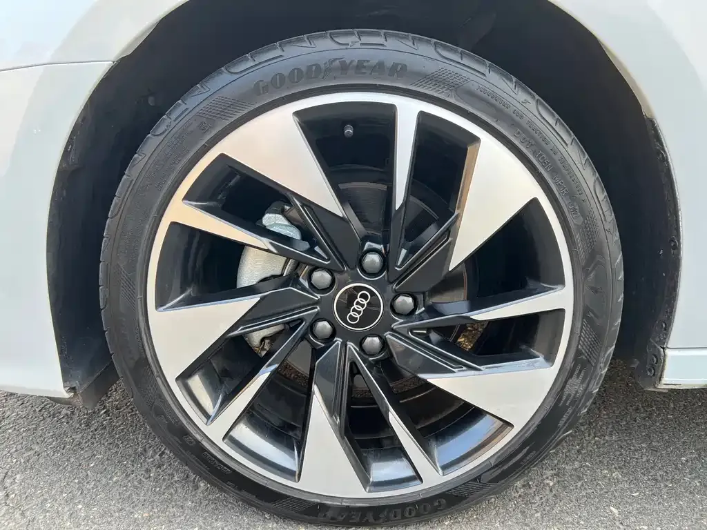Audi A3 2022 из CN, фото 10