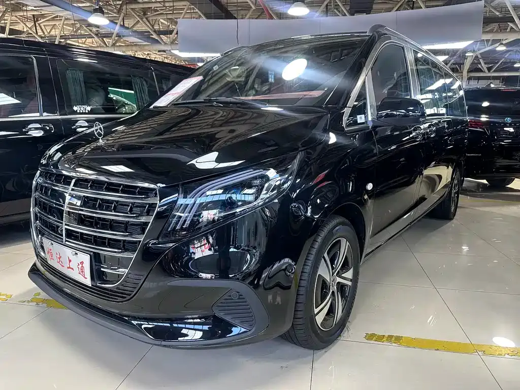 Mercedes-Benz Vito — фото 1