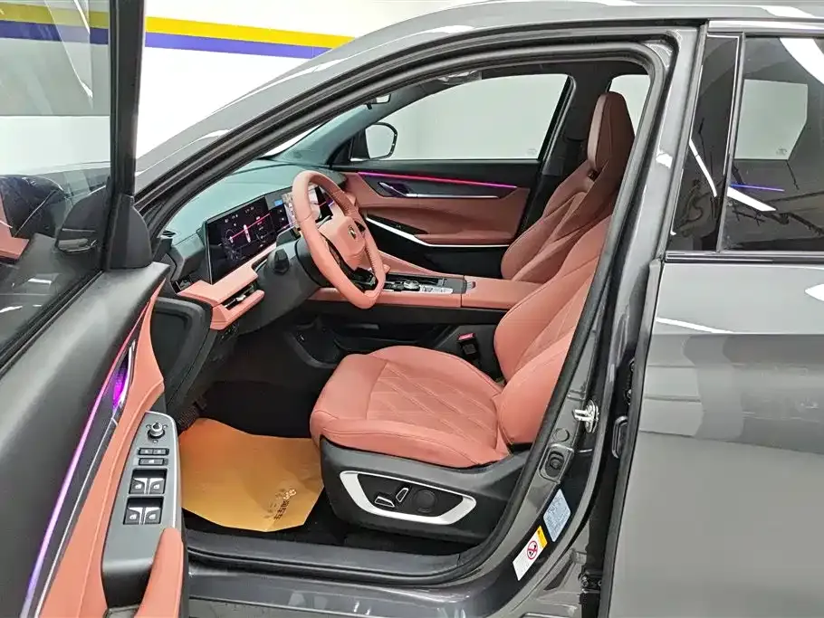 Changan CS75PLUS — фото 4