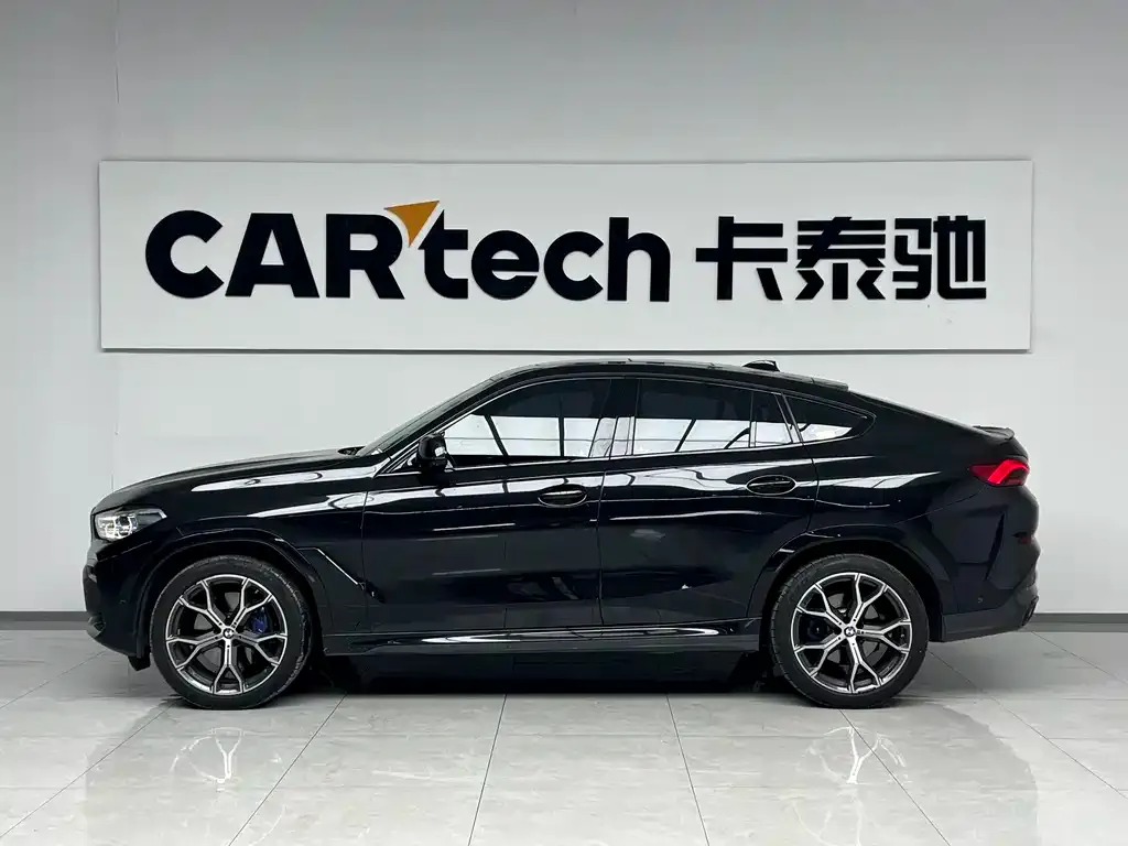 BMW X6 2023 из CN, фото 3