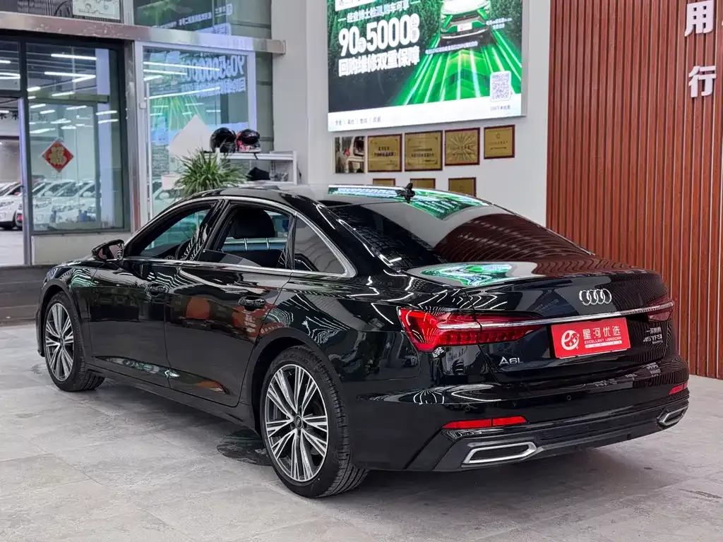 Audi A6L — фото 7