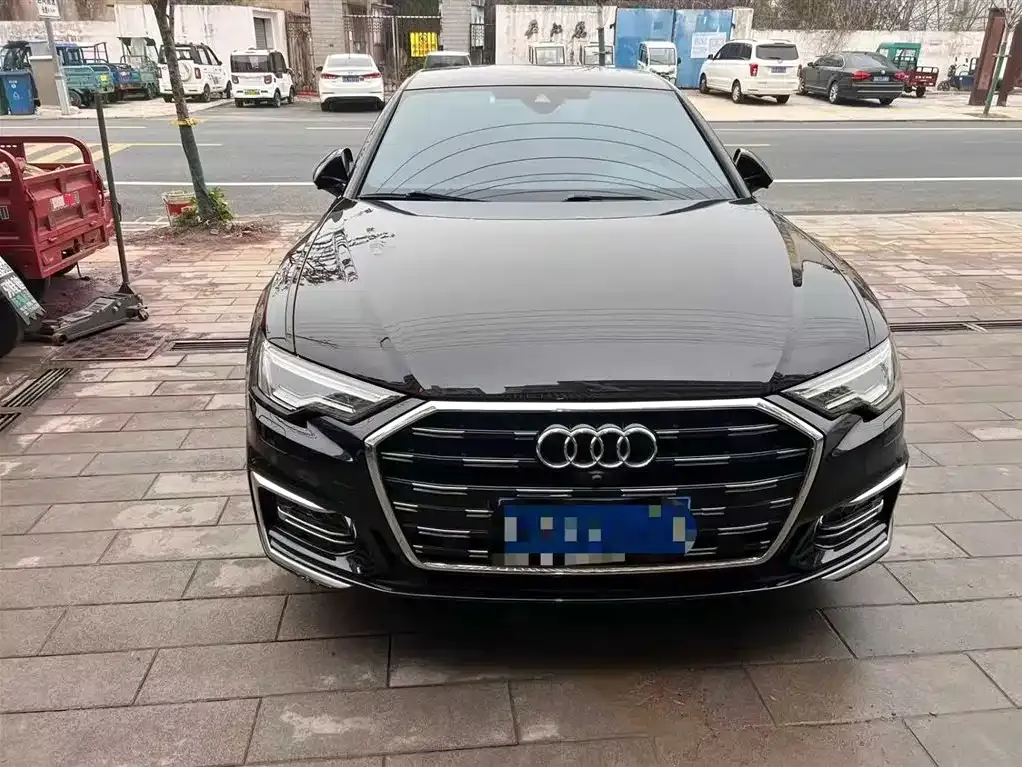 Audi A6L — фото 5