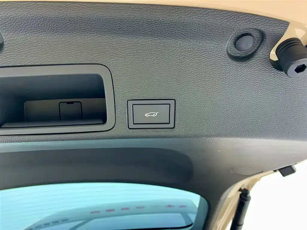 XPeng MONA M03 2024 из CN, фото 9