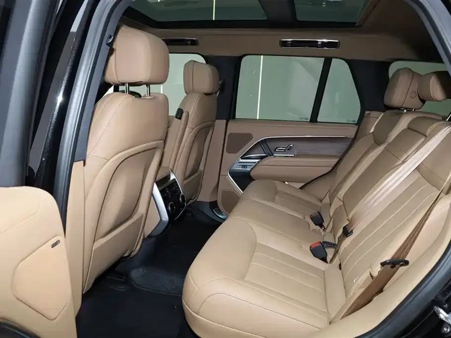 Land Rover Range Rover 2025 из CN, фото 9