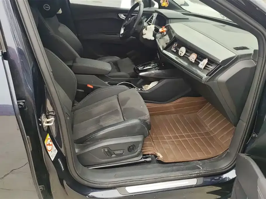 Audi Q4 e-tron 2023 из CN, фото 2