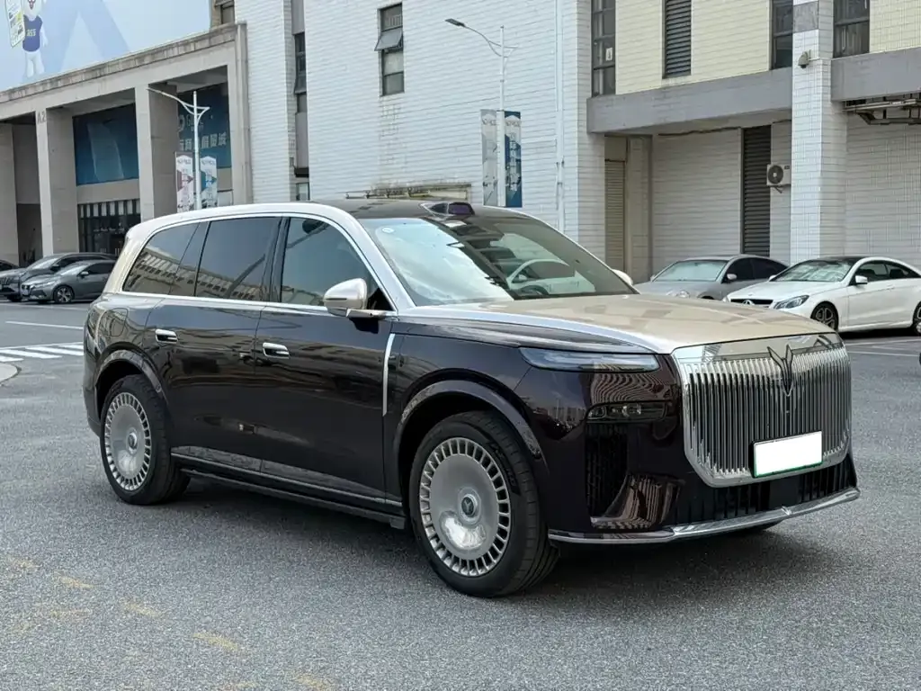VOYAH Lantu Taishan 2025 из CN, фото 8