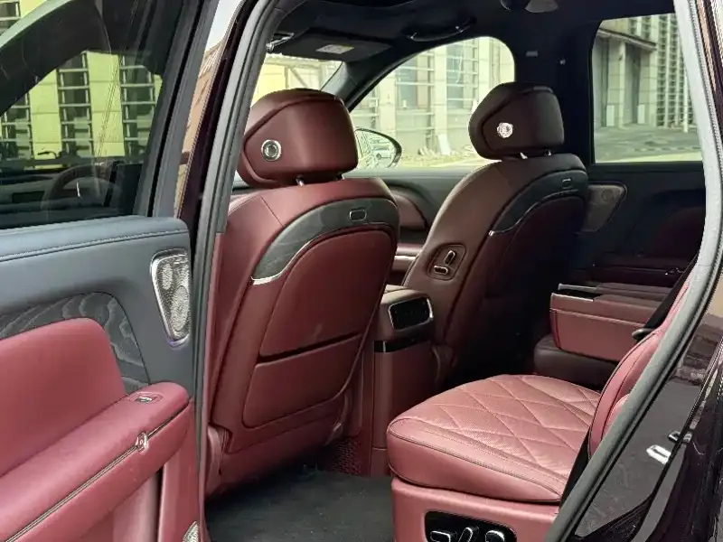 VOYAH Lantu Taishan 2025 из CN, фото 4