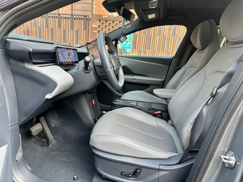 Lynk & Co Z20 2024 из CN, фото 8