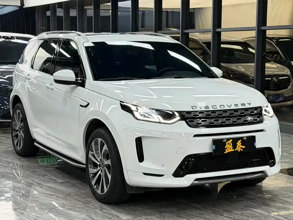 Land Rover Discovery Sport Hybrid — фото 10