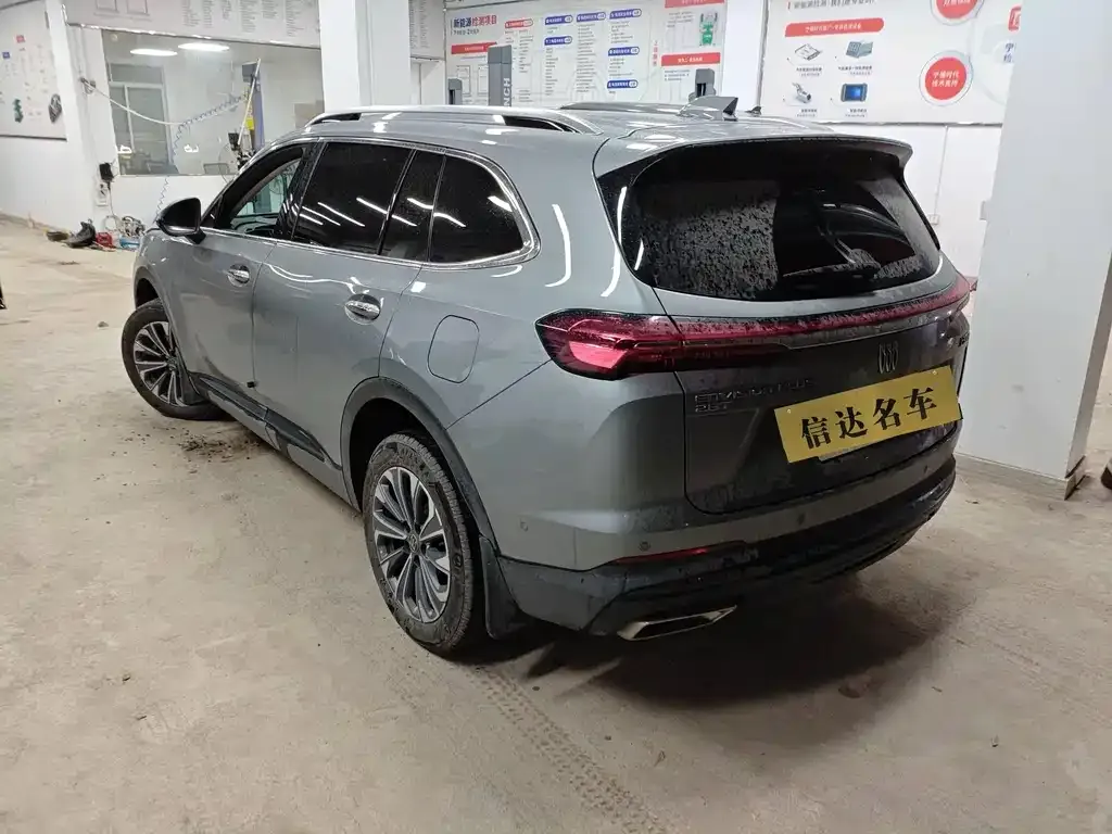 Buick Envision Plus — фото 9
