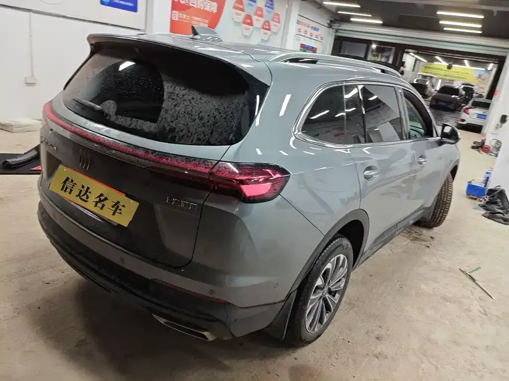 Buick Envision Plus — фото 10
