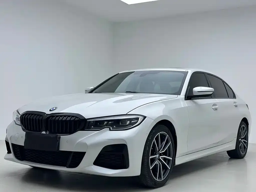 BMW 3 Series — фото 1
