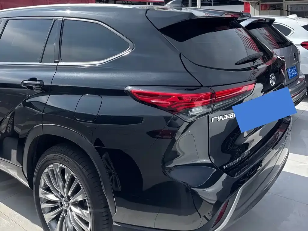 Toyota Highlander 2023 из CN, фото 3