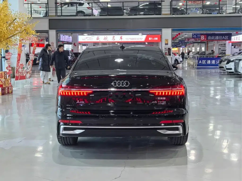 Audi A6L 2023 из CN, фото 5