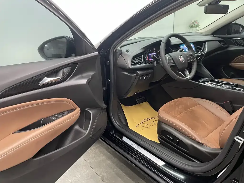 Buick Regal — фото 8