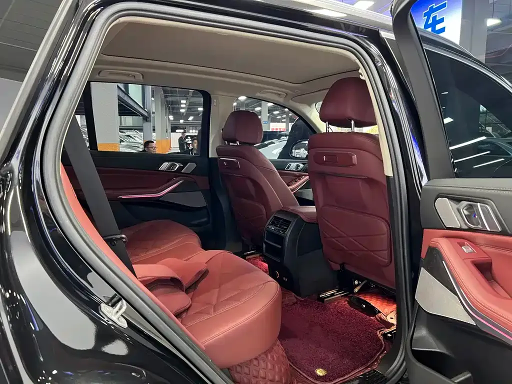 BMW X5 2024 из CN, фото 2